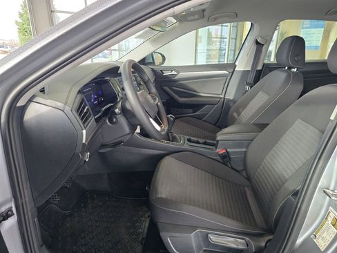 Used 2023 Volkswagen Jetta S image 22