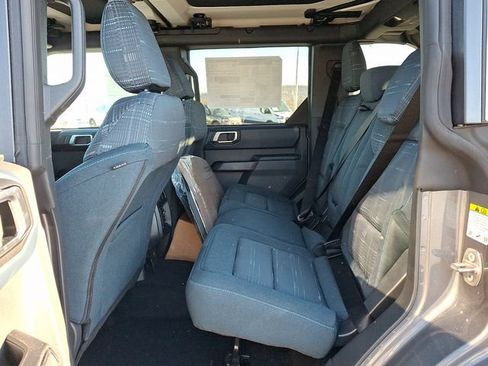 New 2025 Ford Bronco Heritage Edition AWD/4WD image 8