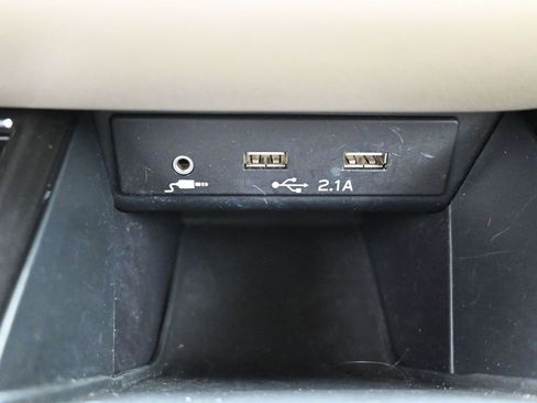 Used 2020 Subaru Outback Premium image 23