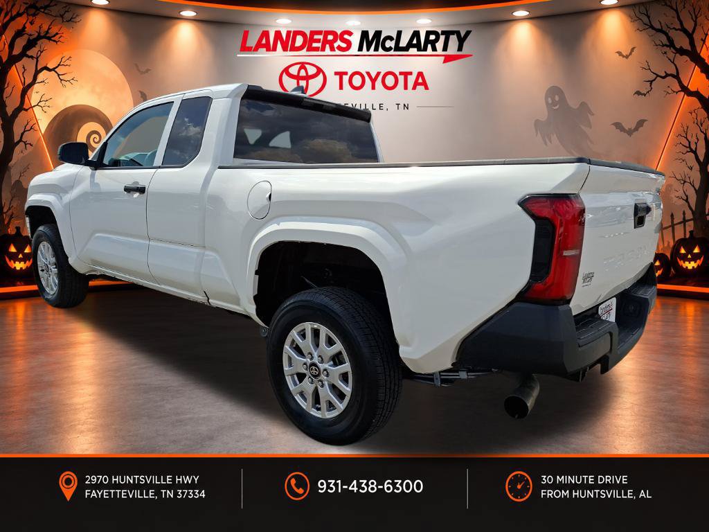 Used 2024 Toyota Tacoma SR RWD image 5