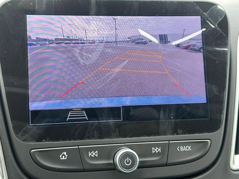 Used 2025 Chevrolet Malibu RS image 21