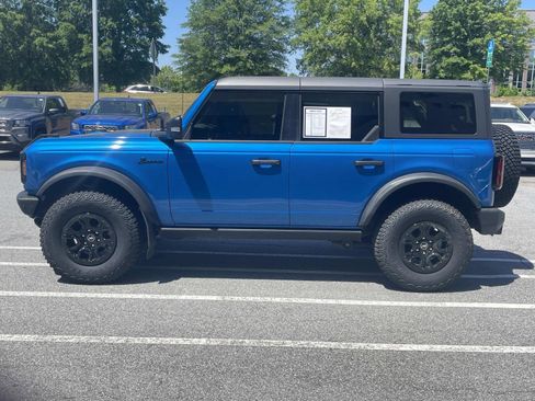Used 2024 Ford Bronco Wildtrak AWD/4WD image 2