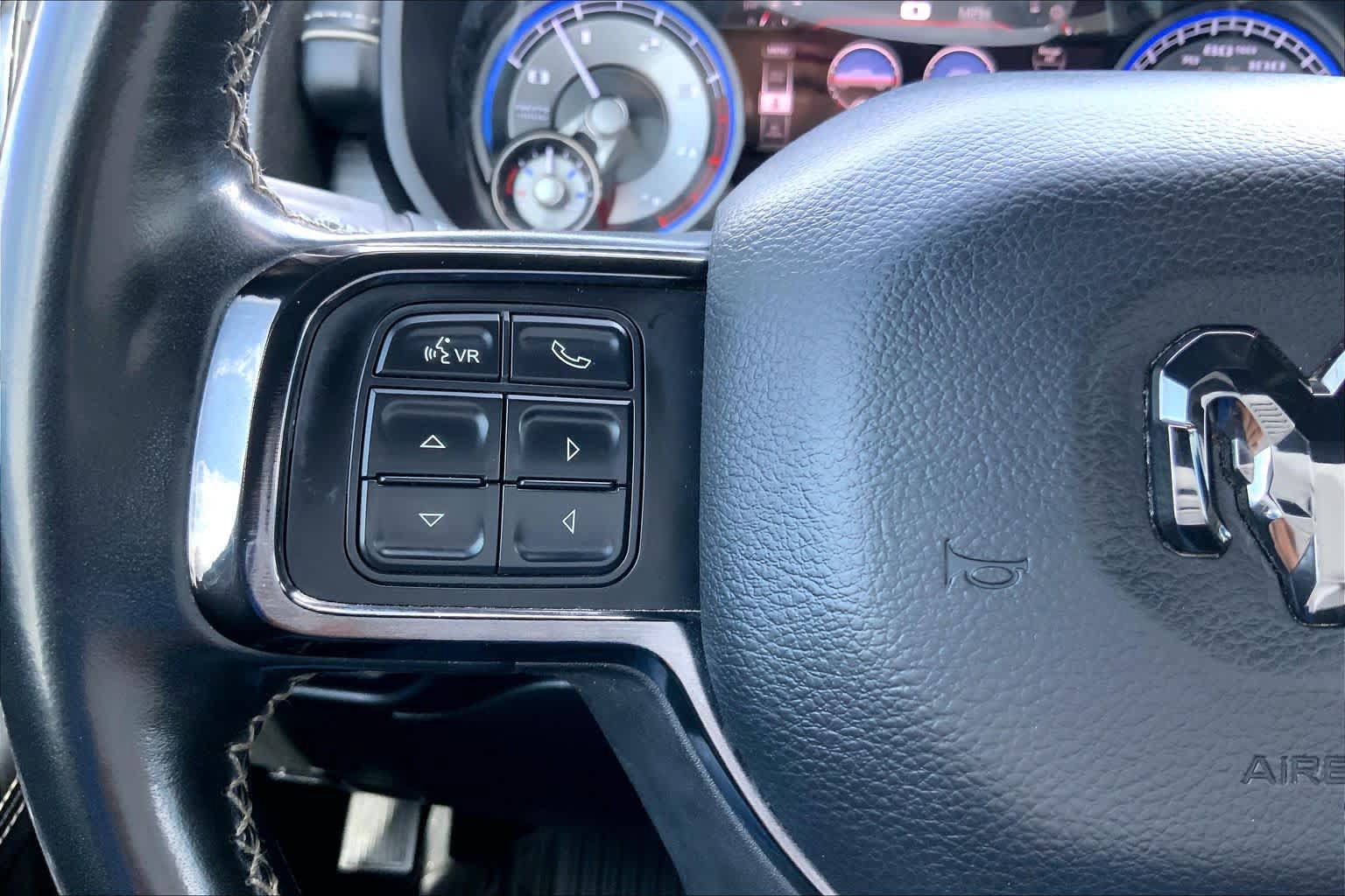 Used 2022 RAM 3500 Limited AWD/4WD image 24