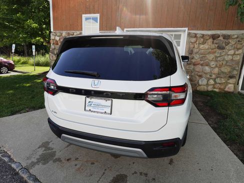 Certified 2023 Honda Pilot EX-L image 7