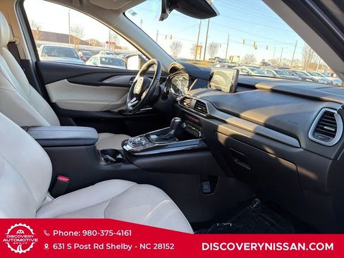 Used 2019 MAZDA CX-9 Touring image 41