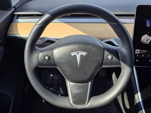 Used 2020 Tesla Model 3 Standard Range Plus image 20