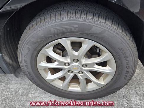 Used 2019 Chevrolet Equinox LS image 11