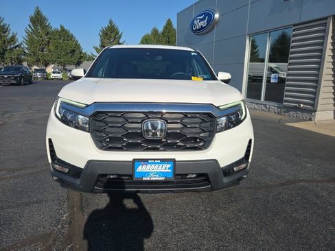 Used 2024 Honda Passport EX-L image 9