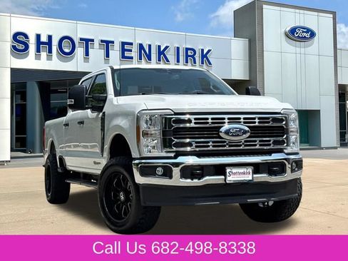 Used 2023 Ford F250 XLT w/ FX4 Off-Road Package AWD/4WD image 1