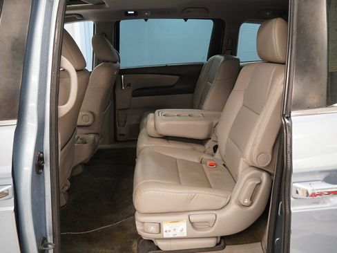 Used 2014 Honda Odyssey EX-L image 24