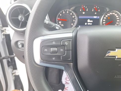 Used 2023 Chevrolet Blazer LT image 19