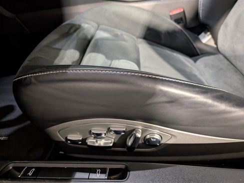 Certified 2021 Porsche 718 Cayman GT4 RWD image 18
