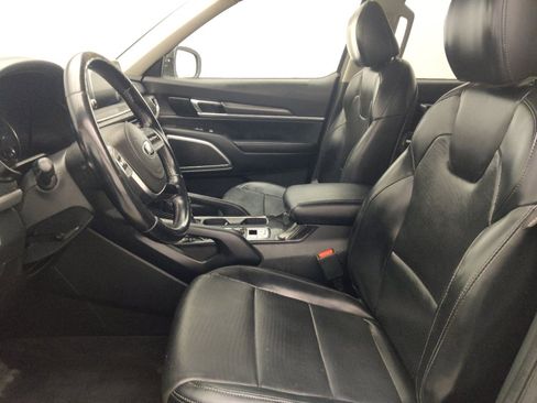 Used 2020 Kia Telluride S AWD/4WD image 17