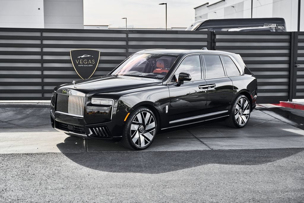 Used 2026 Rolls-Royce Cullinan w/ Cullinan Package AWD/4WD image 6