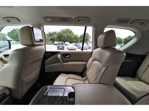 Used 2021 Nissan Armada Platinum w/ Captain's Chairs Package RWD image 12