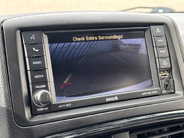 Used 2019 Dodge Grand Caravan SXT w/ Blacktop Package FWD image 20