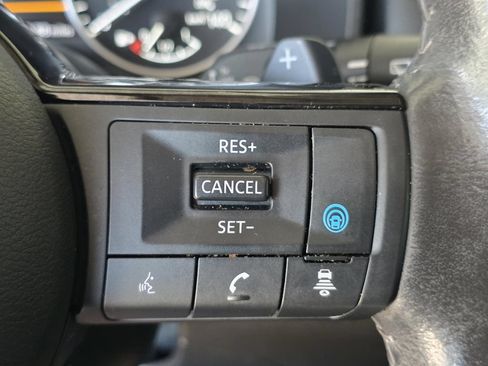 Used 2023 Nissan Rogue SL AWD/4WD image 23