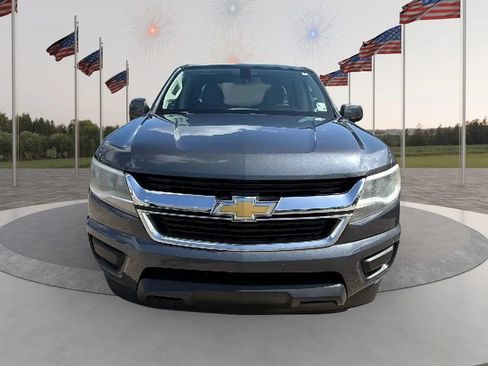 Used 2017 Chevrolet Colorado W/T w/ Custom Special Edition RWD image 10