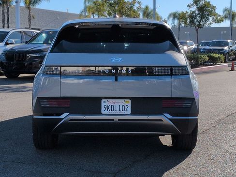 Used 2024 Hyundai Ioniq 5 SE image 9