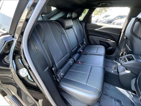 New 2026 Cadillac Lyriq Luxury image 31