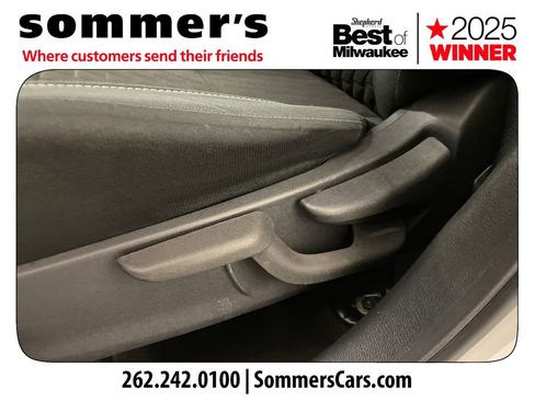 Used 2021 Nissan Kicks S image 10