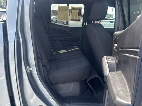Used 2023 Chevrolet Colorado Trail Boss AWD/4WD image 19
