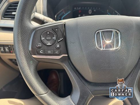 Used 2024 Honda Odyssey EX image 15