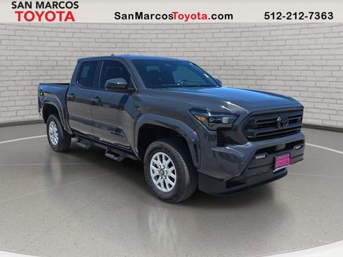 Used 2026 Toyota Tacoma SR5 AWD/4WD image 3