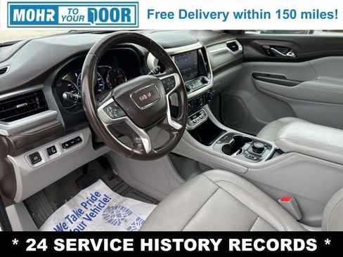 Used 2020 GMC Acadia SLT w/ Driver Alert Package II image 10