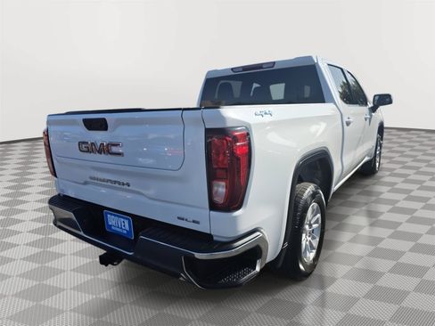 Used 2024 GMC Sierra 1500 SLE AWD/4WD image 4