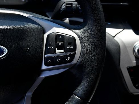 Used 2024 Ford Explorer XLT w/ Equipment Group 202A image 24