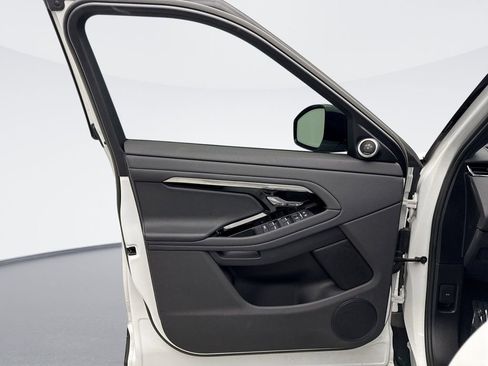 Used 2023 Land Rover Range Rover Evoque R-Dynamic S image 9