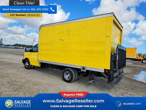 Used 2017 Chevrolet Express 3500 image 3