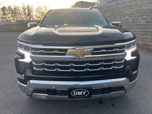 Used 2024 Chevrolet Silverado 1500 LTZ w/ LTZ Premium Package image 5