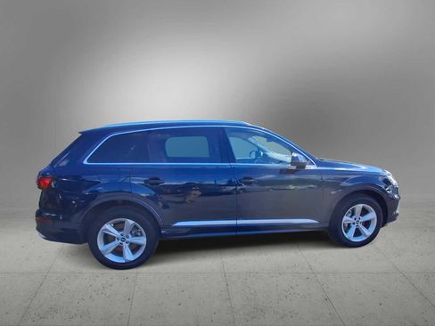 Used 2023 Audi Q7 2.0T Premium Plus w/ Premium Plus Package AWD/4WD image 9