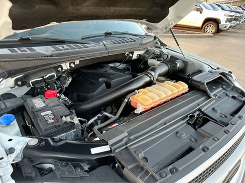 Used 2018 Ford F150 Lariat w/ Equipment Group 502A Luxury image 26