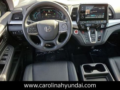 Used 2024 Honda Odyssey EX-L image 11