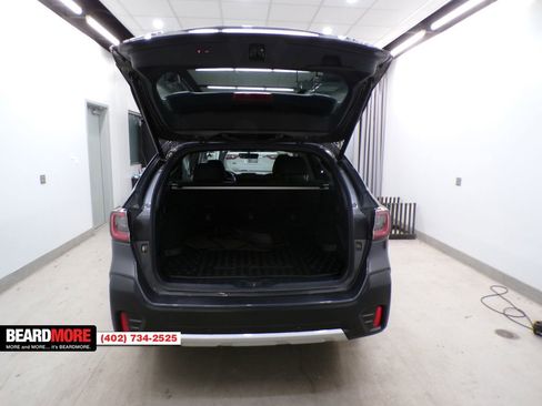 Used 2022 Subaru Outback Limited image 10
