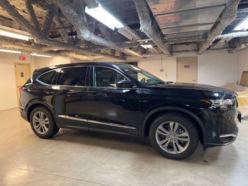 New 2026 Acura MDX SH-AWD image 7