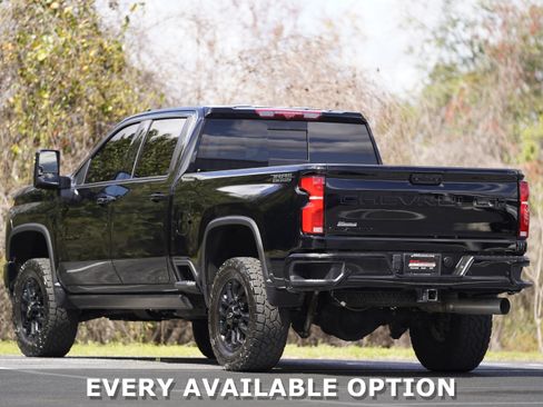 Used 2025 Chevrolet Silverado 2500 LTZ w/ LTZ Plus Package AWD/4WD image 3
