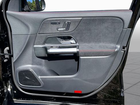 Certified 2025 Mercedes-Benz GLA 35 AMG 4MATIC image 40