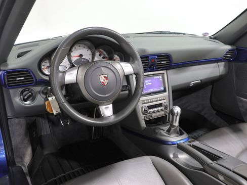Used 2007 Porsche 911 Carrera S RWD image 4