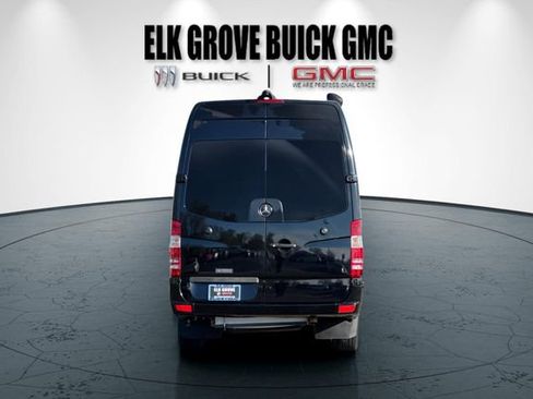 Used 2016 Mercedes-Benz Sprinter 3500 image 5