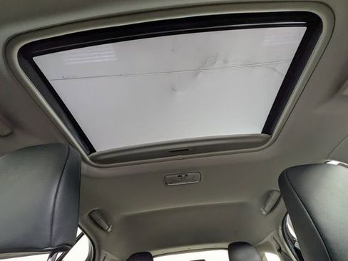 Used 2012 Lexus CT 200h Premium w/ Premium Audio Pkg FWD image 8