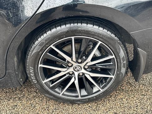 Used 2023 Toyota Camry SE image 39