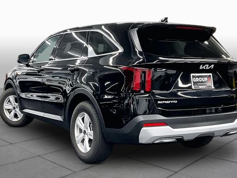 Used 2026 Kia Sorento LX FWD image 11