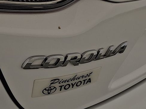 Used 2025 Toyota Corolla LE w/ Convenience Package FWD image 36