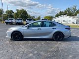 Used 2022 Toyota Camry XLE image 2
