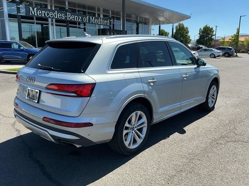 Used 2025 Audi Q7 3.0T Premium Plus AWD/4WD image 7