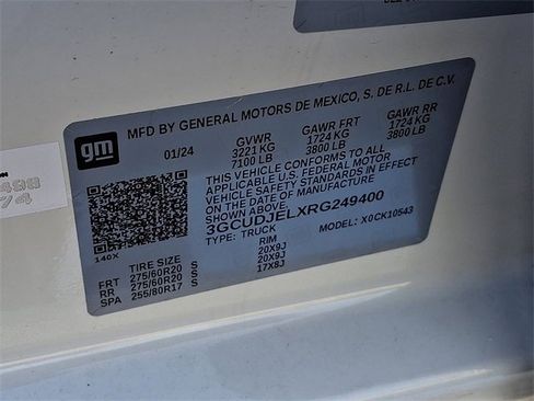 Used 2024 Chevrolet Silverado 1500 High Country w/ Technology Package image 31